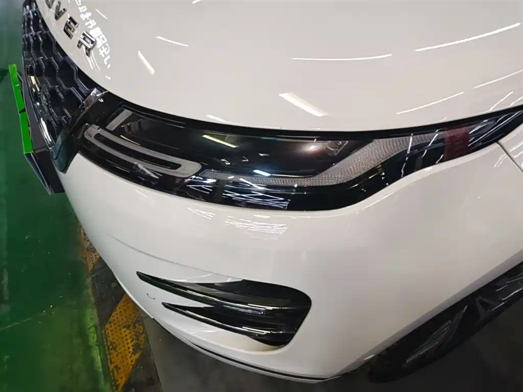 Land Rover Evoque 2022 — фото 24