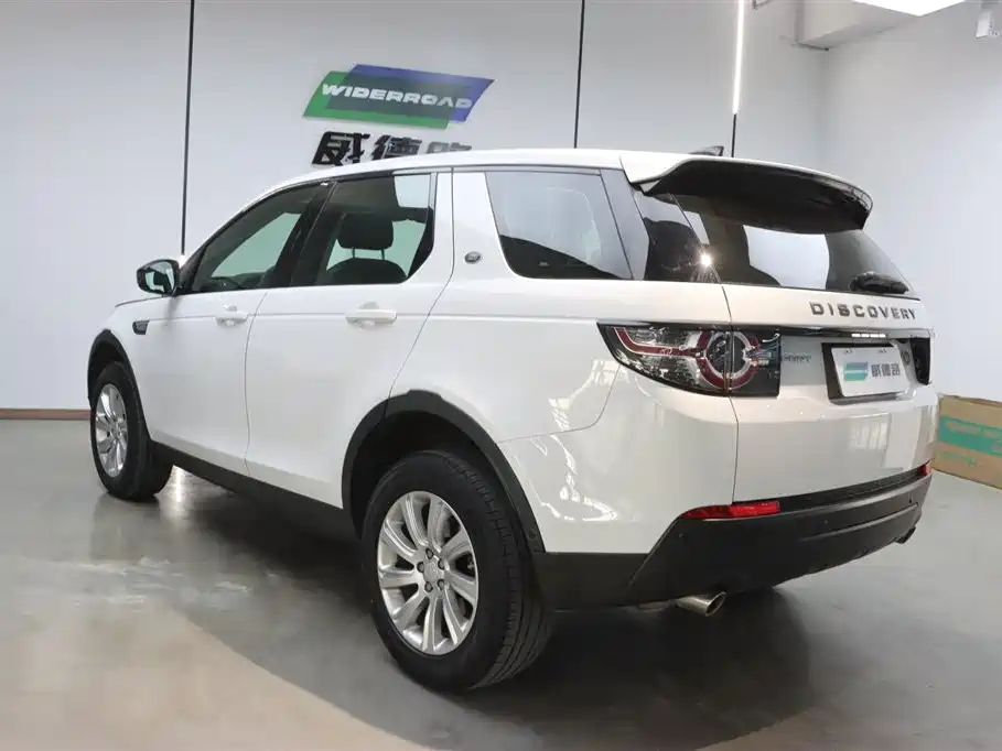 Land Rover Discovery Sport 2019 — фото 6