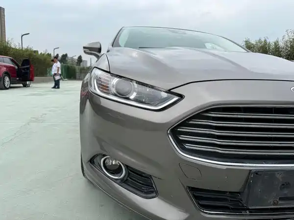 Ford Mondeo 2013