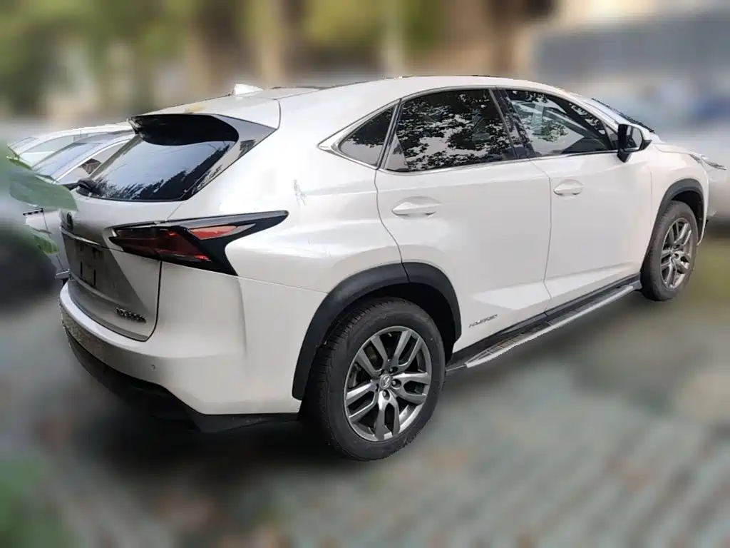 Lexus NX 2016 — фото 12