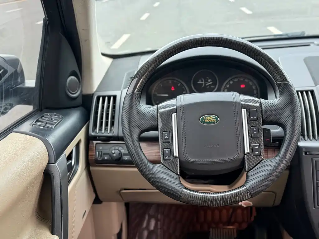 Land Rover Freelander 2 2010 — фото 10
