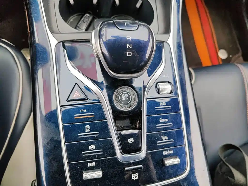 BYD Qin PLUS 2023 — фото 10