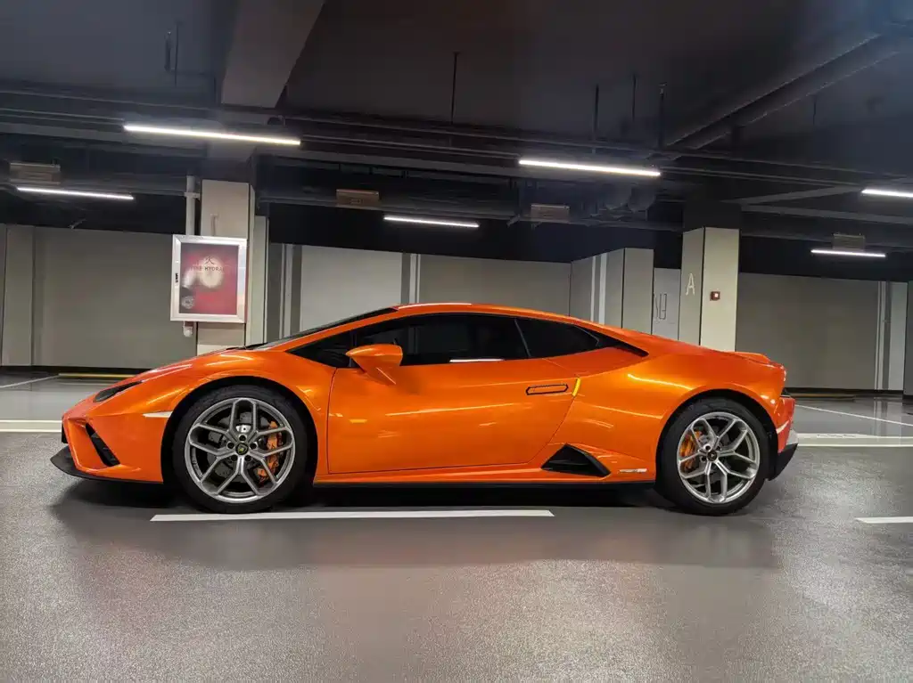 Lamborghini Huracán 2023 — фото 3