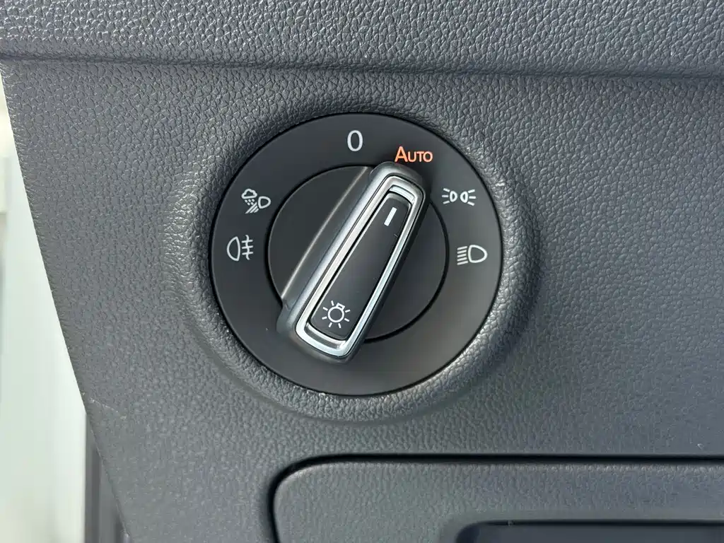 Volkswagen Tiguan L 2023 — фото 27