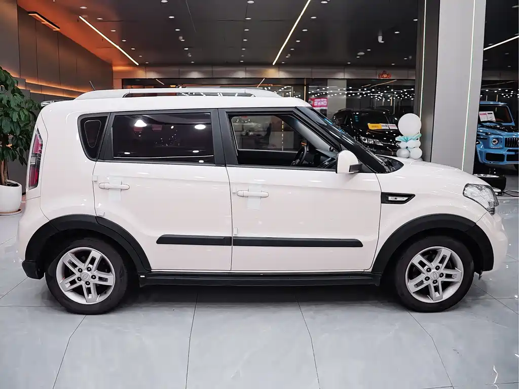 Kia Soul 2012 — фото 8