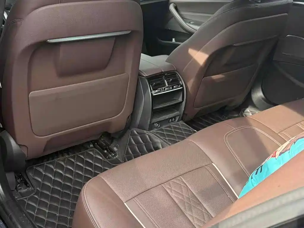 BMW 5 Series 2021