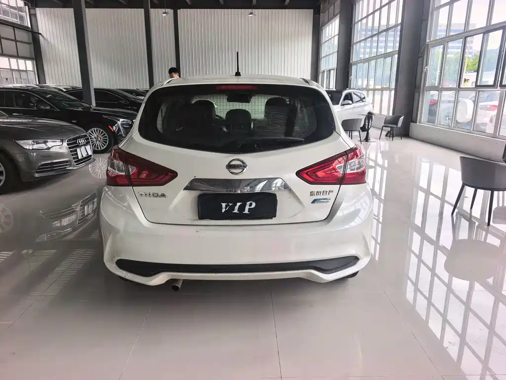 Nissan Tiida 2018