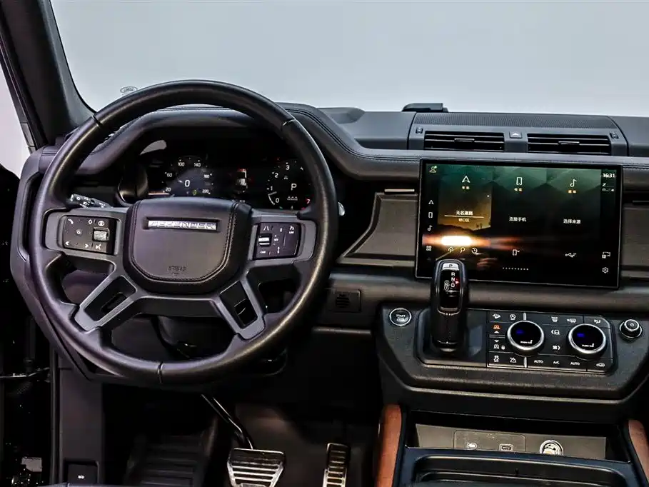 Land Rover Defender 2024 — фото 2