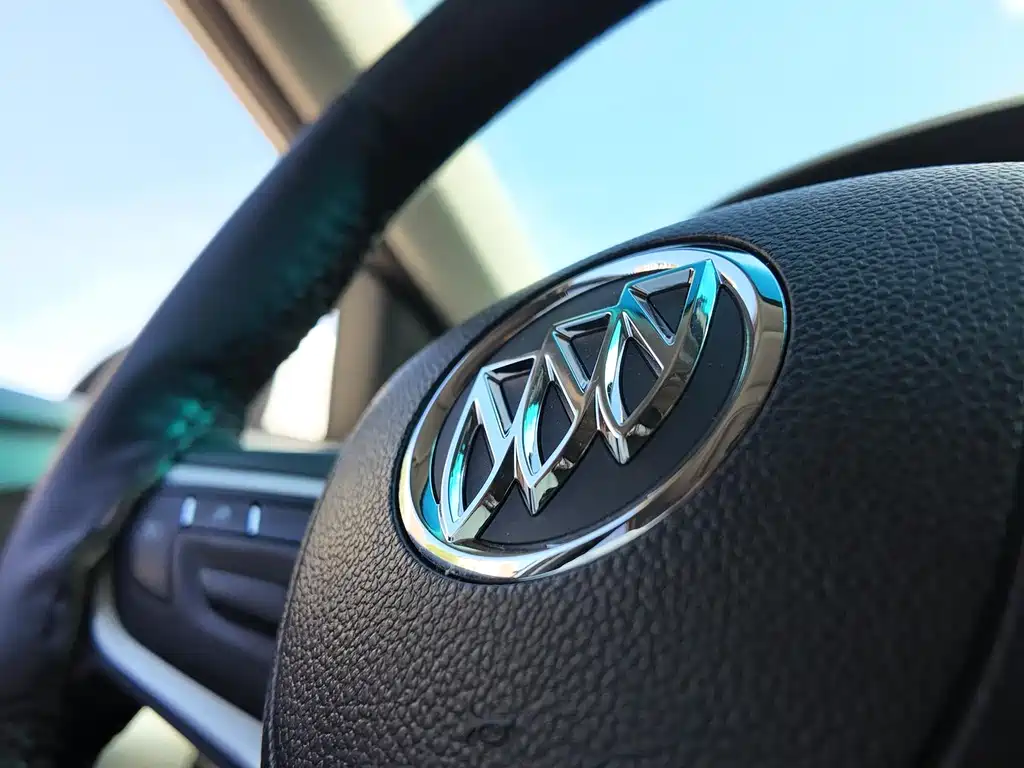 Buick Excelle 2020 — фото 10