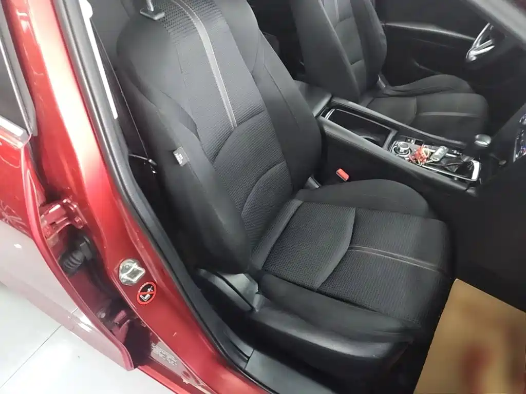 Mazda 3 Angkesela 2017 — фото 25