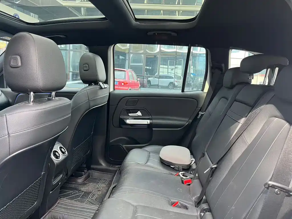 Mercedes-Benz GLB 2020