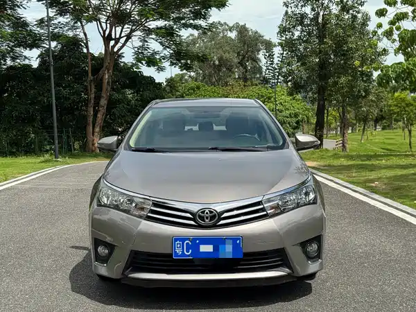 Toyota Corolla 2015