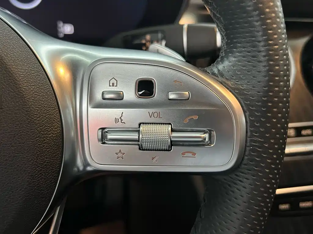Mercedes-Benz C-Class 2021 — фото 21