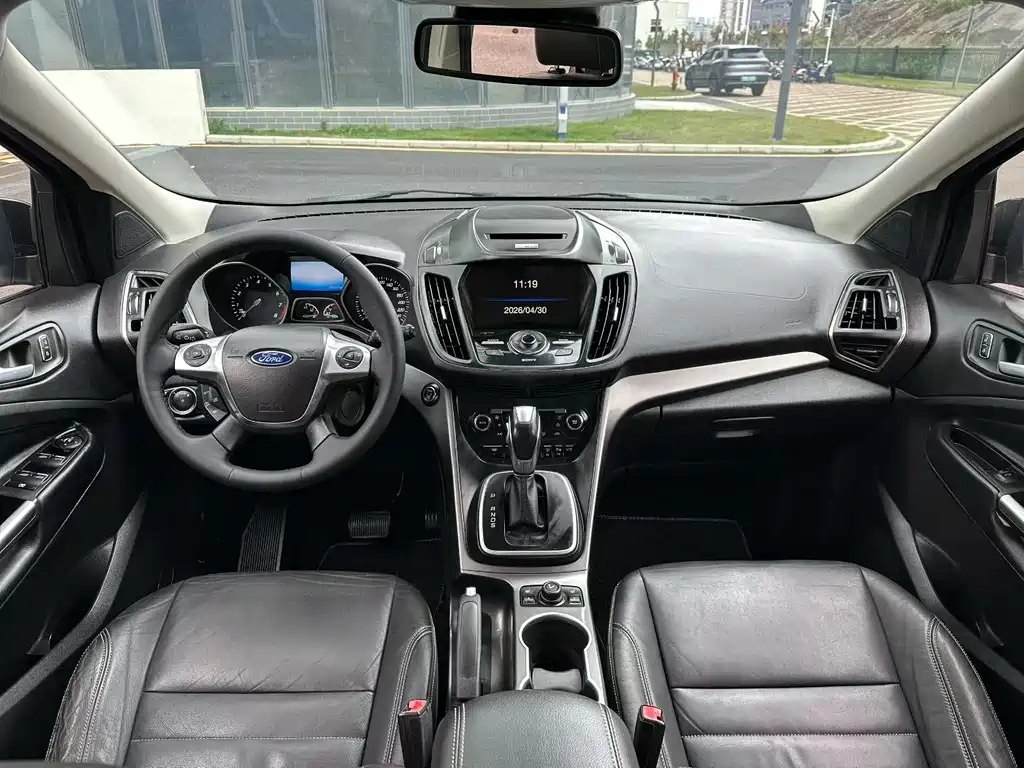 Ford Kuga 2015 — фото 6
