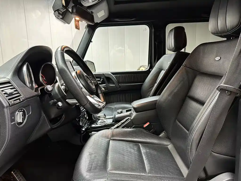 Mercedes-Benz G-Class AMG 2017 — фото 4