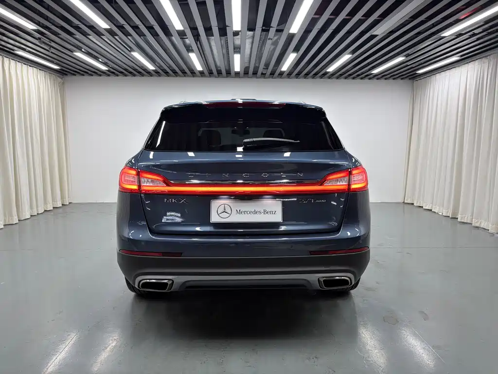 Lincoln MKX 2018 — фото 22