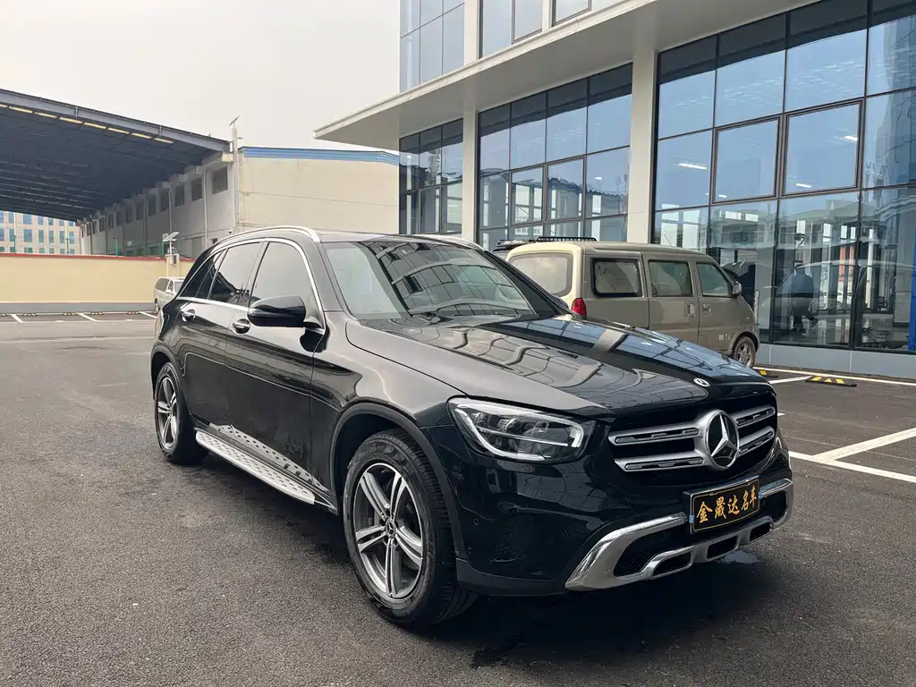 Mercedes-Benz GLC 2021