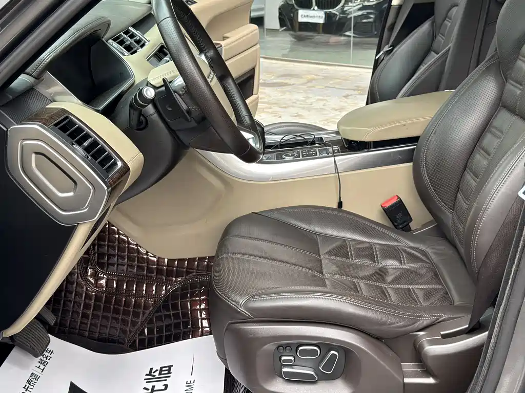 Land Rover Range Rover Sport 2014 — фото 12