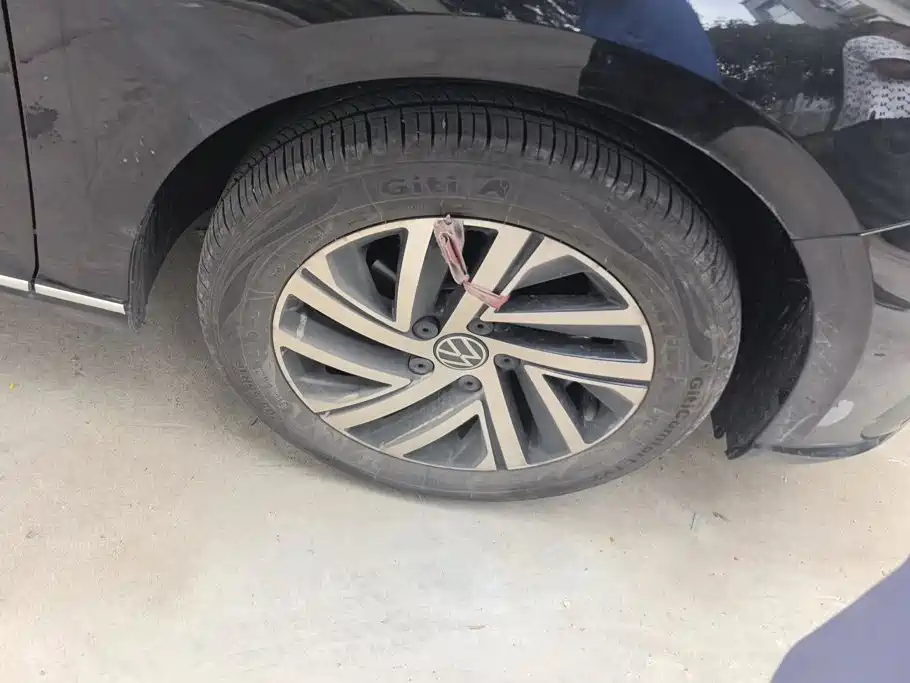 Volkswagen Lavida 2025