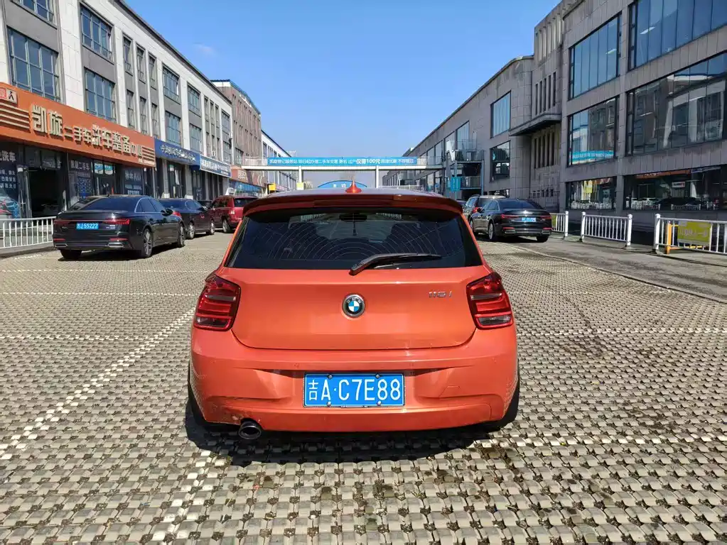 BMW 1 Series 2015 — фото 9
