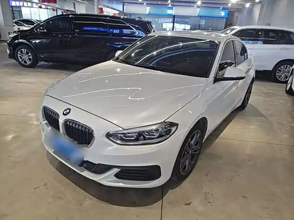 BMW 1 Series 2020