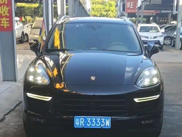Porsche Cayenne 2015 — фото 2