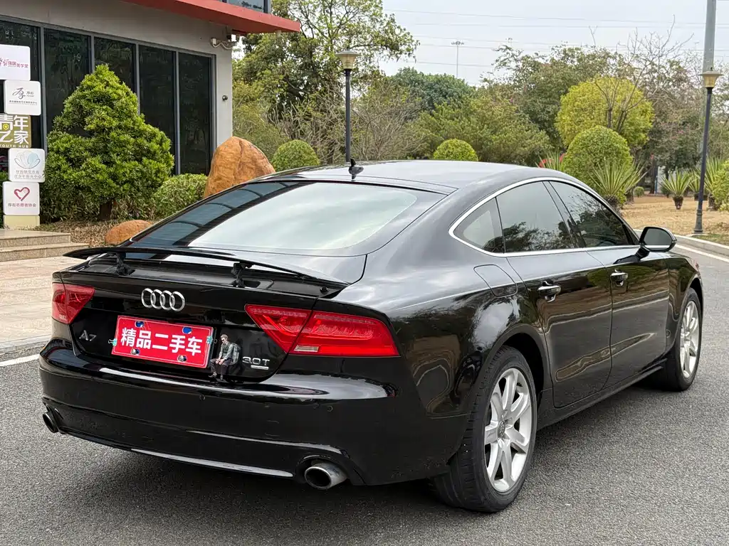 Audi A7 2012 — фото 7