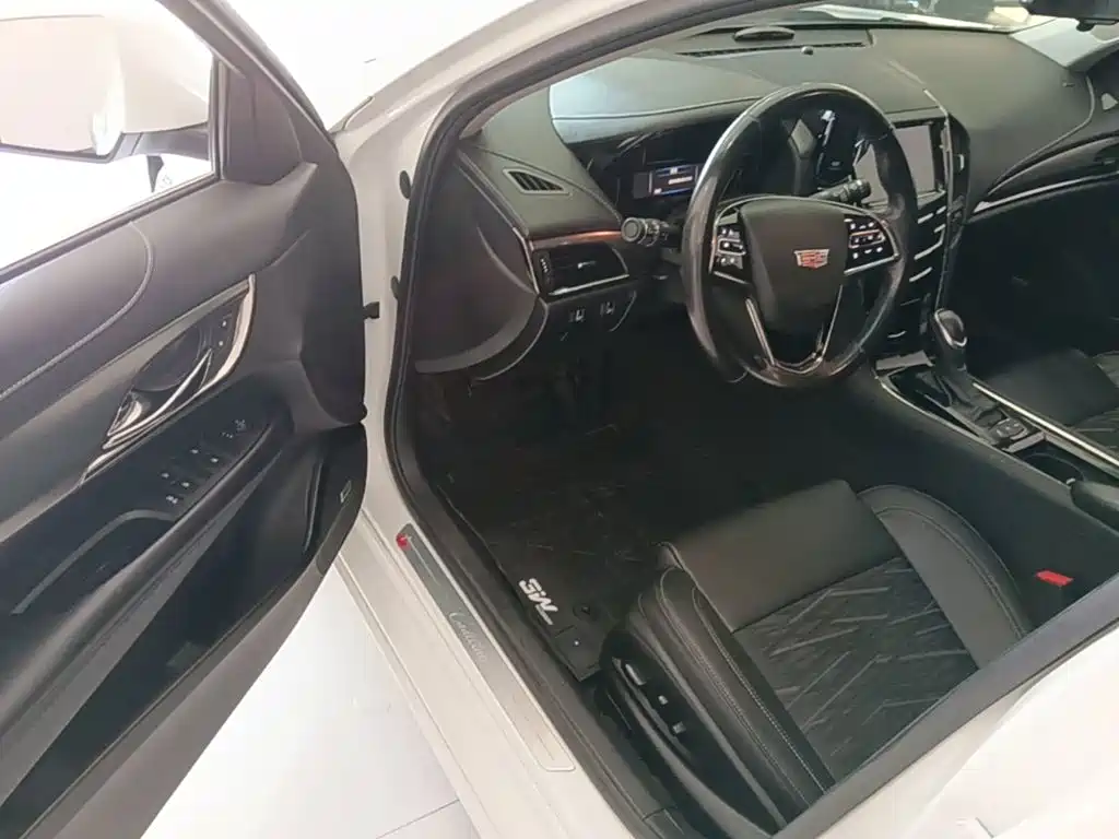 Cadillac ATS-L 2019 — фото 16