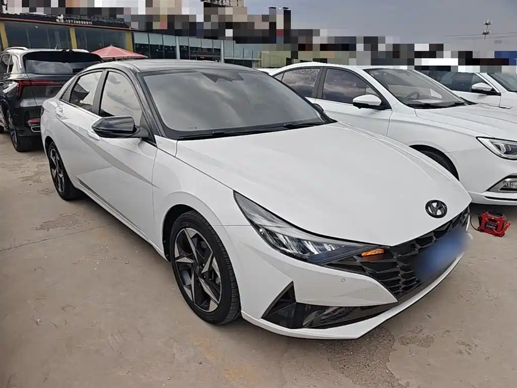 Hyundai Elantra 2021 — фото 4