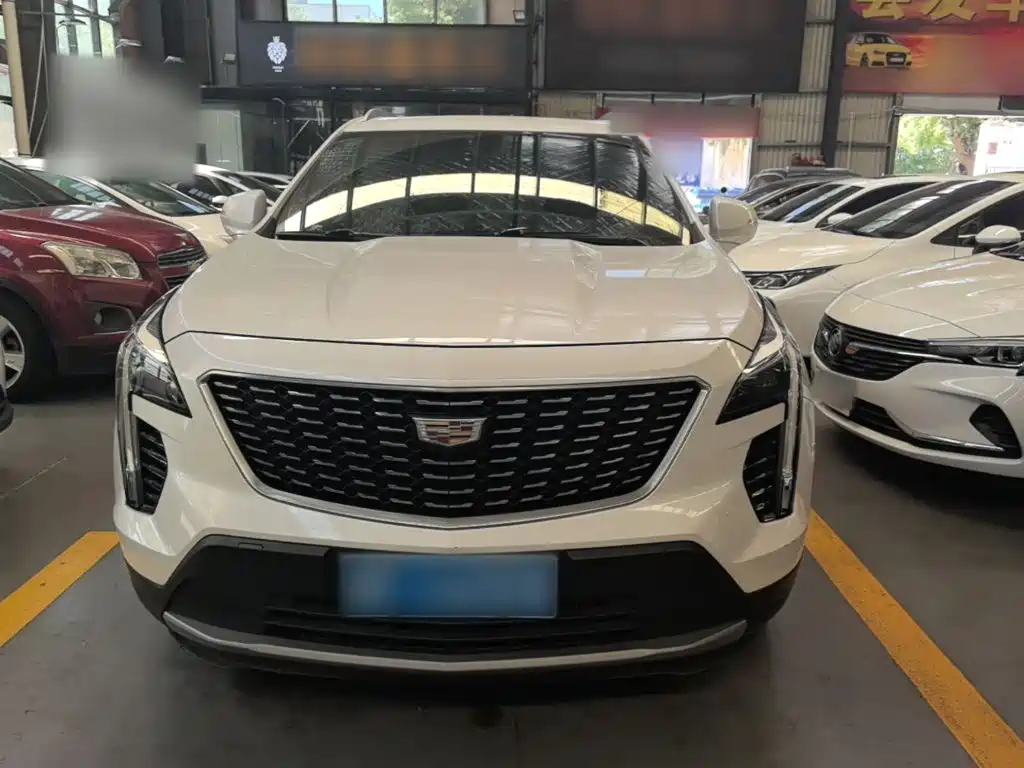 Cadillac XT4 2020 — фото 3