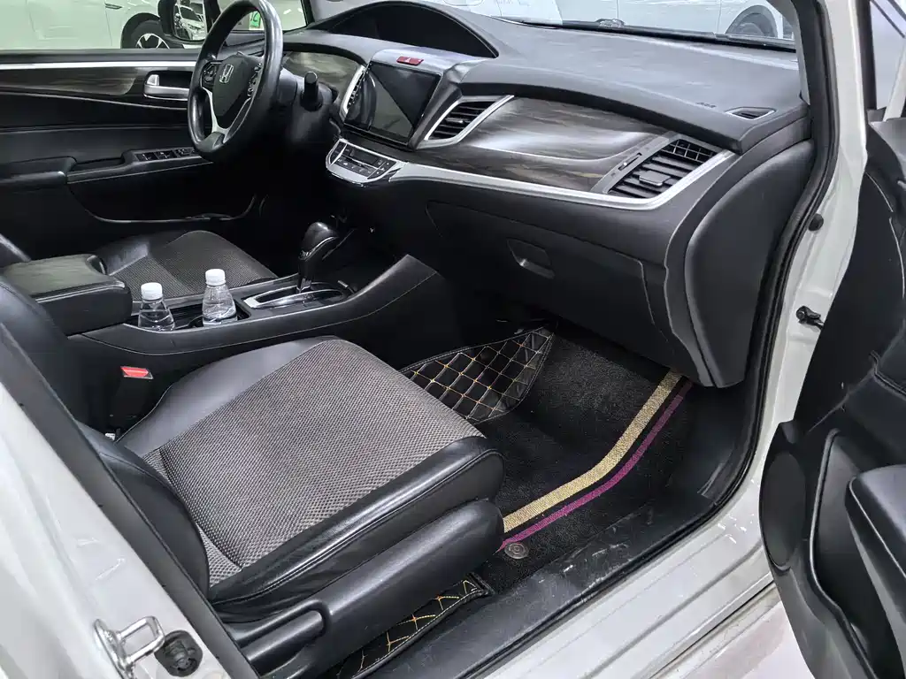 Honda Jade 2019 — фото 11