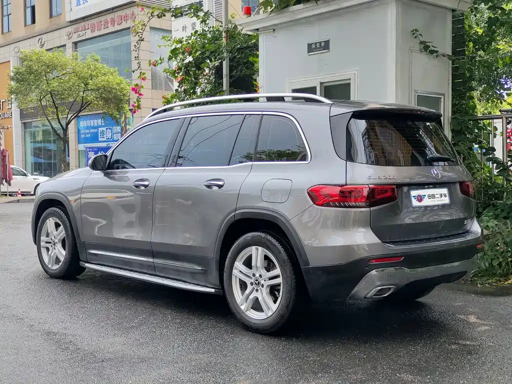 Mercedes-Benz GLB 2021
