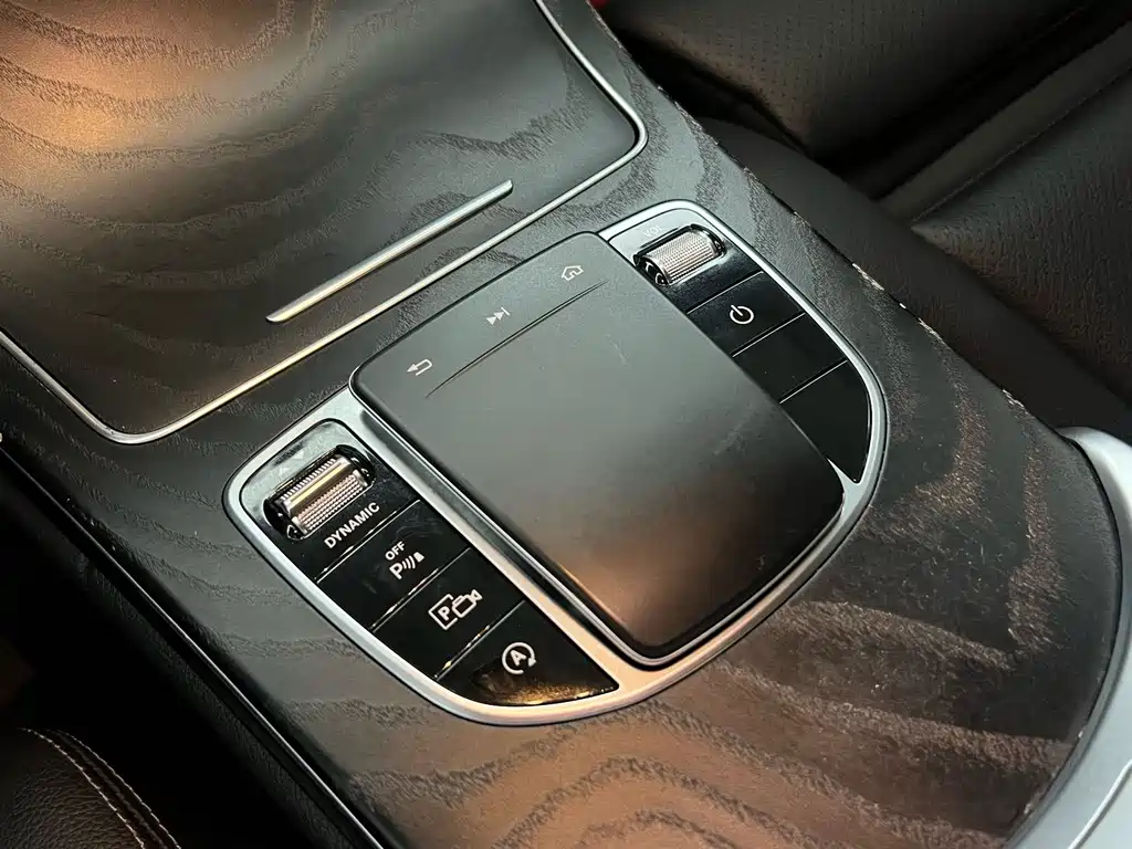Mercedes-Benz C-Class 2021 — фото 15