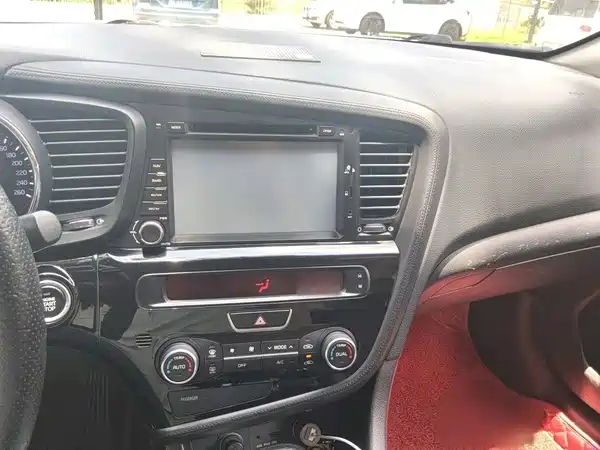 Kia K5 2014