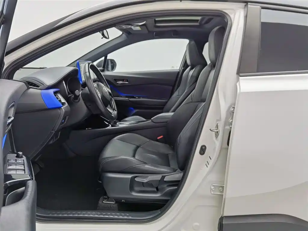 Toyota IZOA 2019 — фото 10