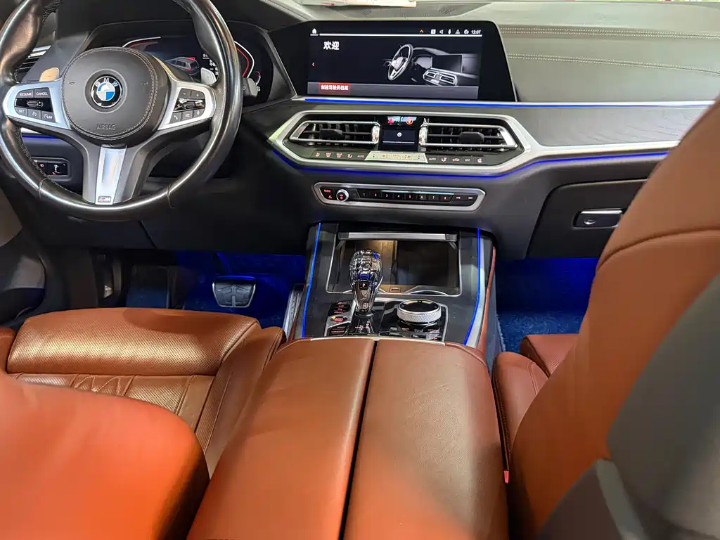 BMW X7 2021 — фото 14