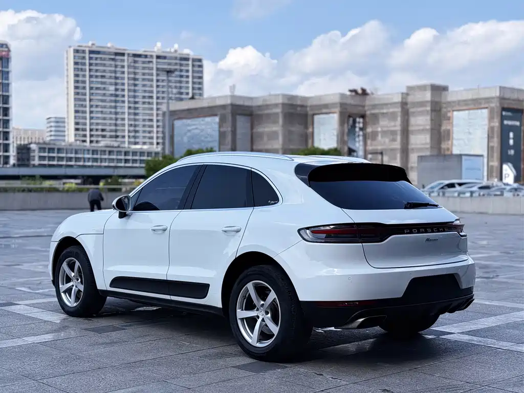 Porsche Macan 2021 — фото 3