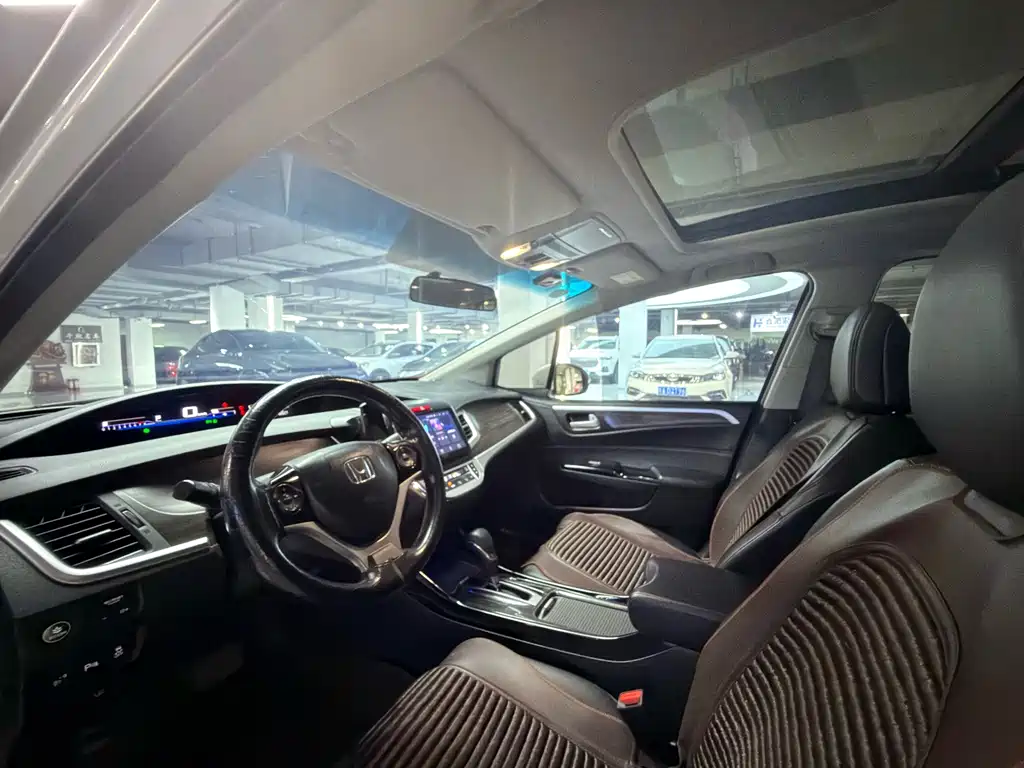 Honda Jade 2019 — фото 13
