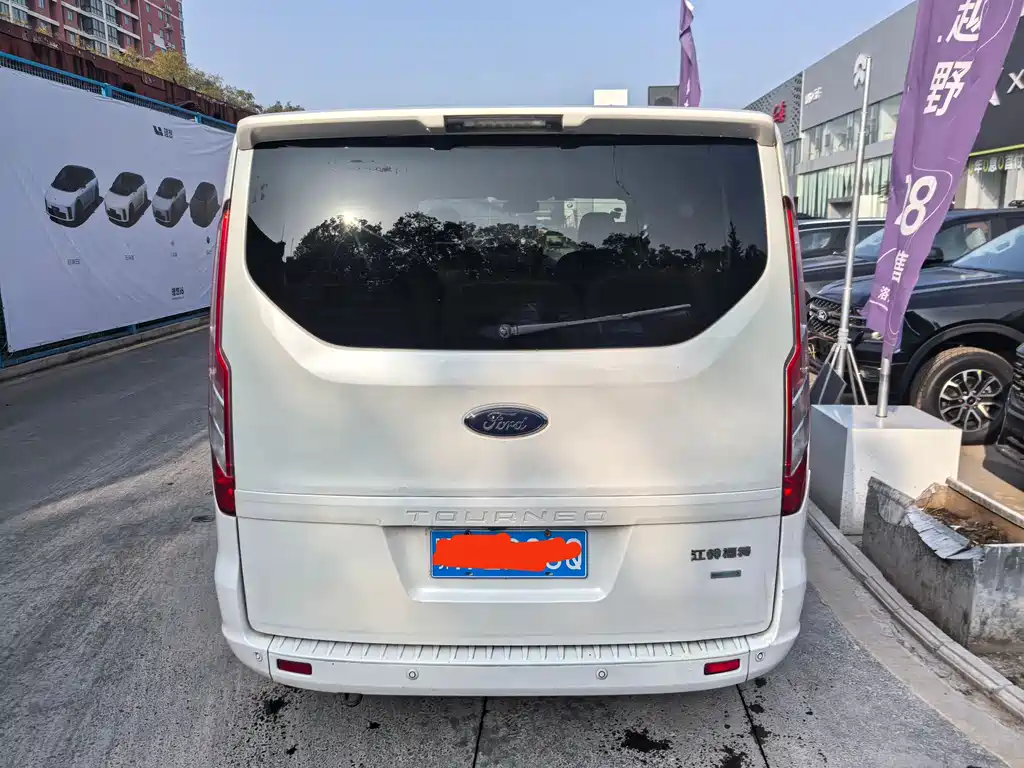 Ford Tourneo 2020 — фото 4