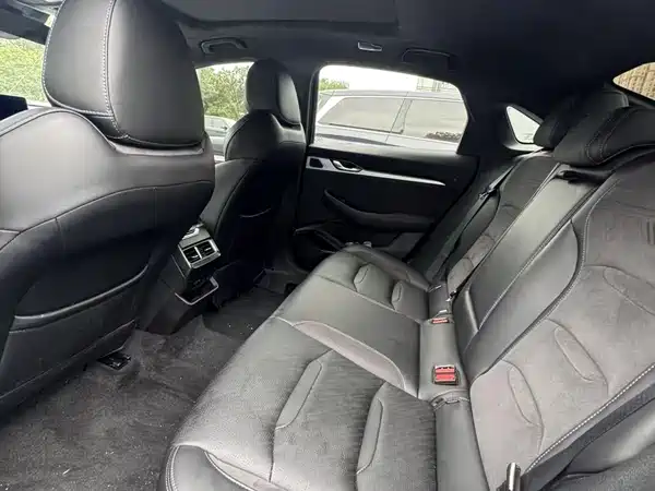 Geely Xingrui 2023