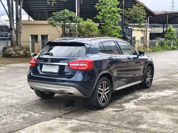 Mercedes-Benz GLA 2017