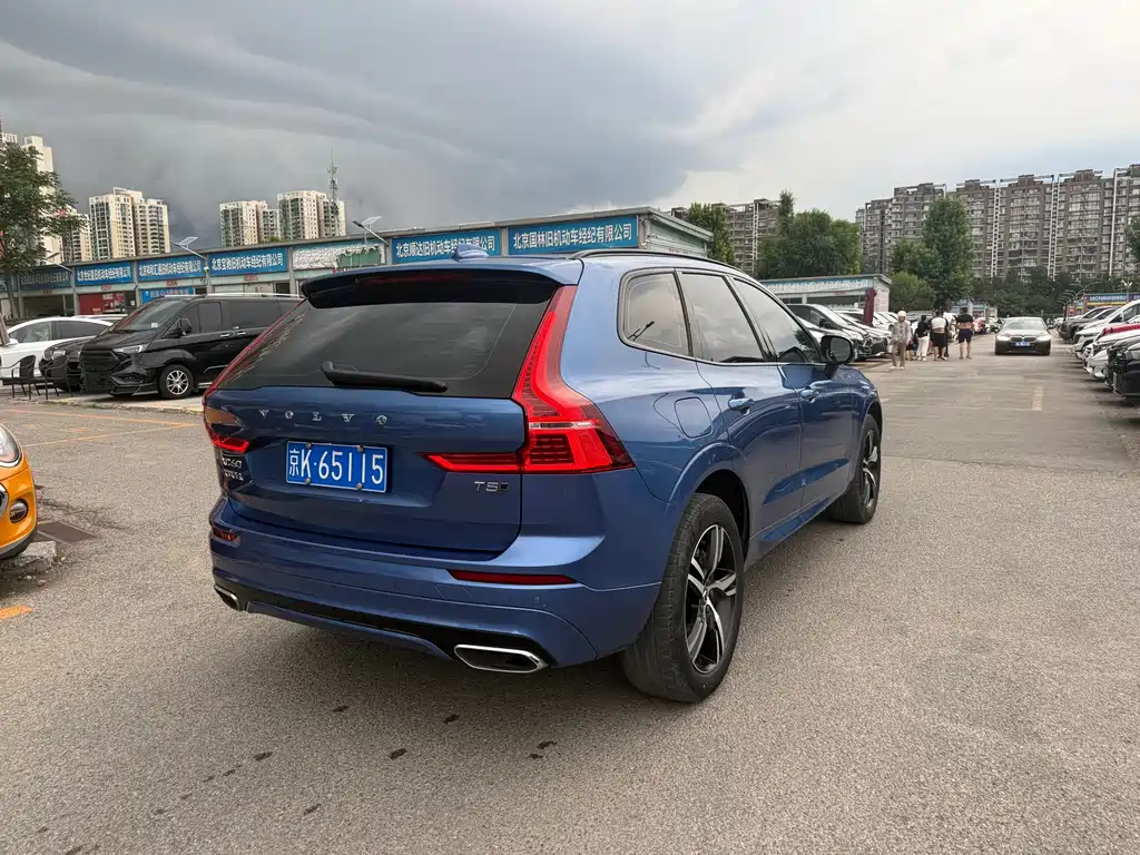 Volvo XC60 2021 — фото 14
