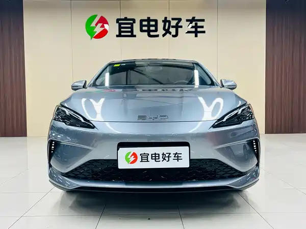 BYD Seal 05 DM-i 2025