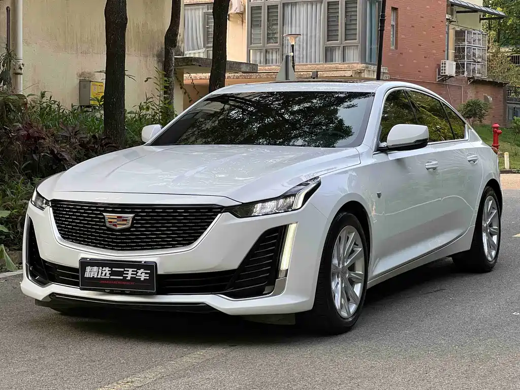 Cadillac CT5 2020 — фото 1