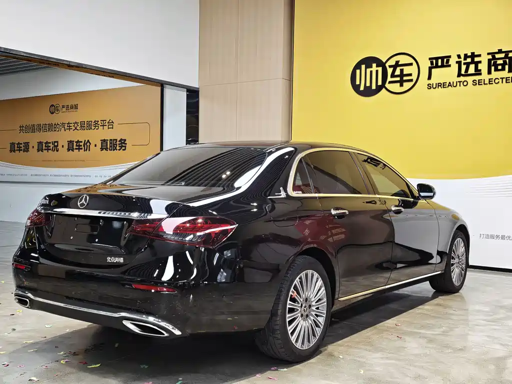 Mercedes-Benz E-Class 2021