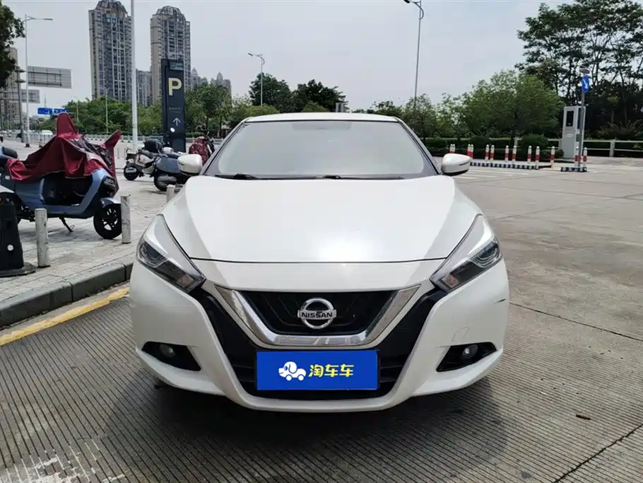 Nissan Bluebird 2018