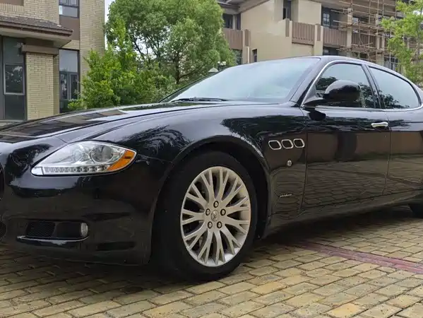 Maserati Quattroporte 2013