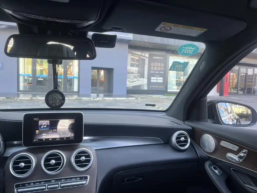 Mercedes-Benz GLC 2020
