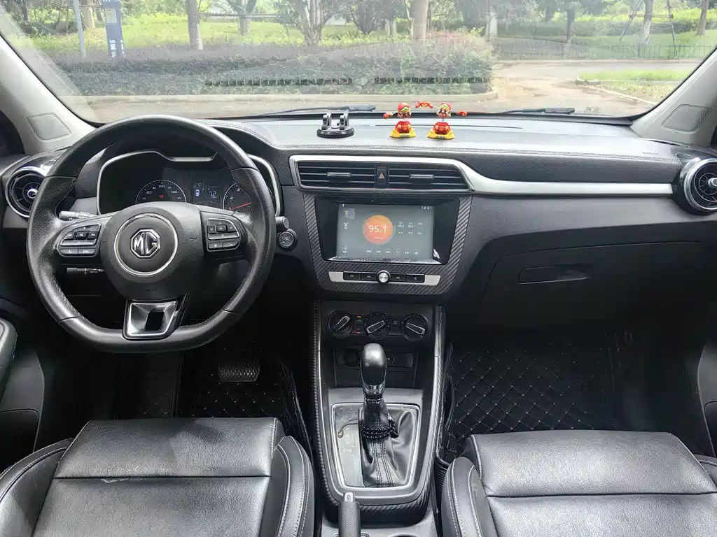 MG ZS 2017