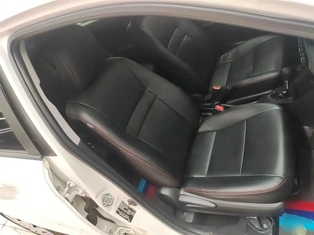 Toyota Vios 2019 — фото 25